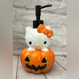 Hello Kitty Halloween soap dispenser